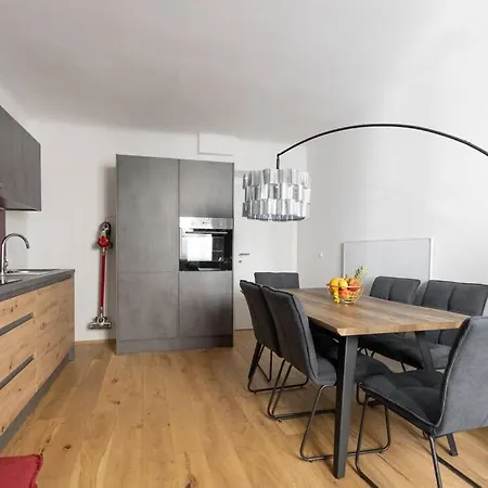 New Shalalaliving Vienna - Lovely Family Home Near Schoenbrunn - Pg Exterior photo